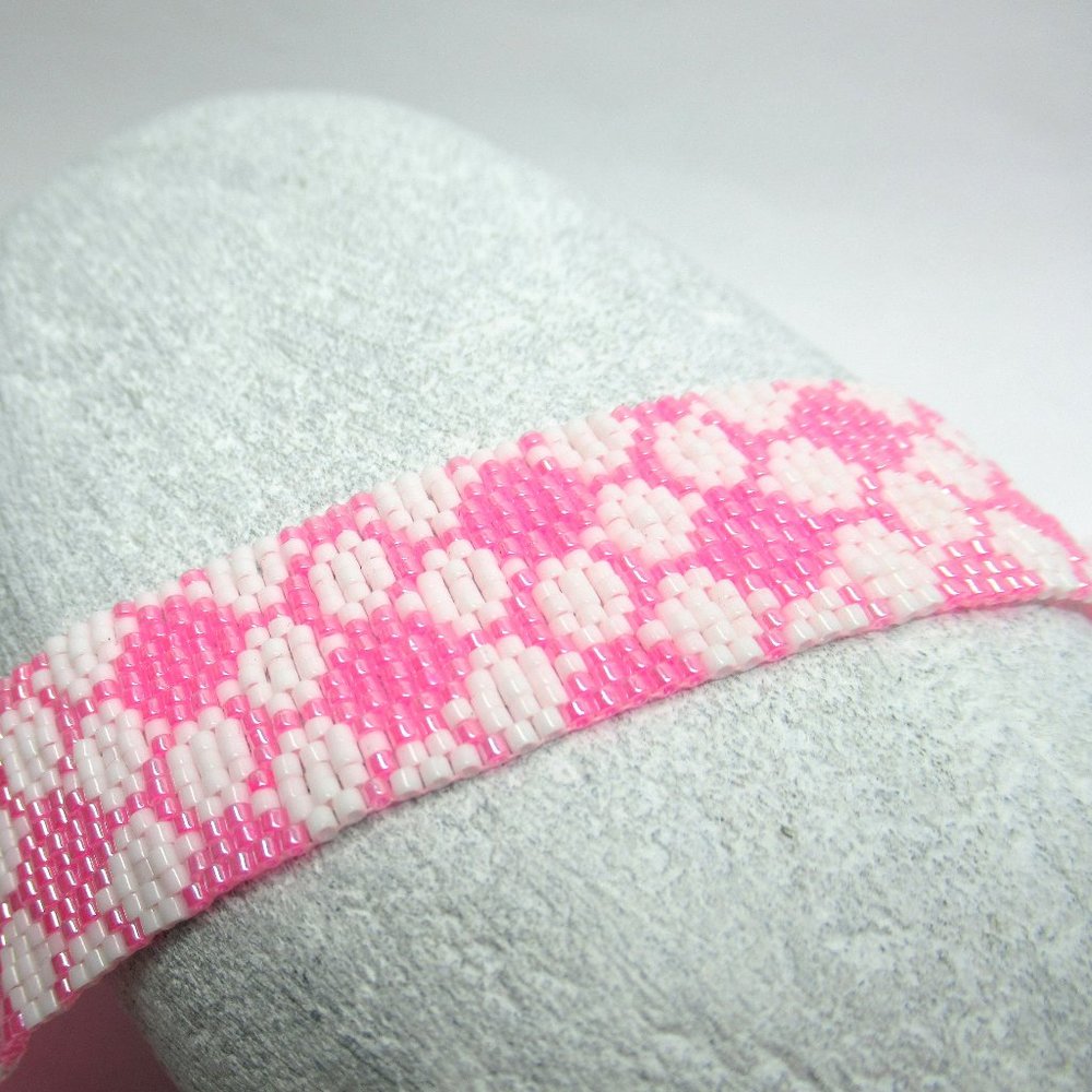 Pink Peyote stitched bracelet with flower button